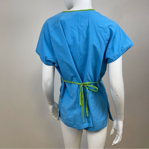 Surf Scrubs Scrub/Uniform Top - Picture 3 of 3